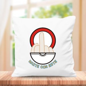 Cojin con frase original, medida 40x40cm con relleno