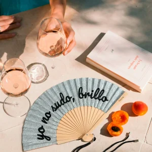 Abanico Yo no Sudo, Brillo purpurina plata