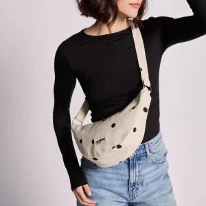 Riñonera Andrea crema con lunares de Hindbag