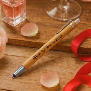 Lote 20 Bolígrafos de bambú con puntero táctil para Boda Ref: 5261